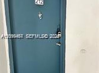 8255 SW 152nd Ave #E-212, Miami, FL 33193