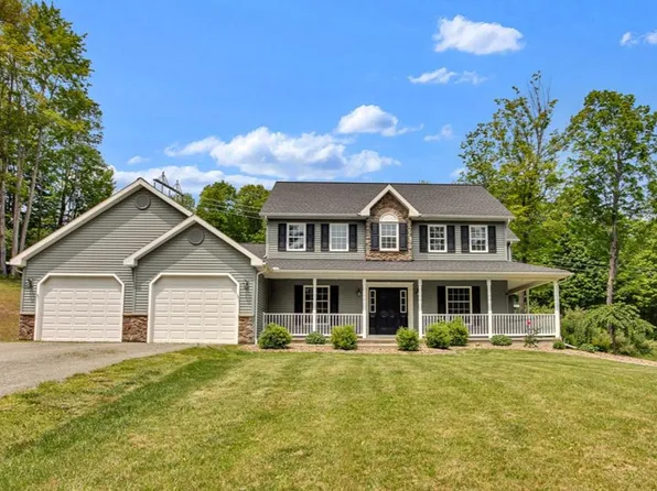 5 Sylvan Glen Rd, Wellsboro, PA 16901