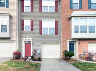 53 Colts Neck Dr, Sicklerville, NJ 08081