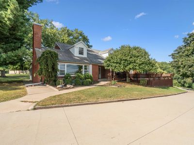 190 Julien Dubuque Dr, Dubuque, IA, 52003