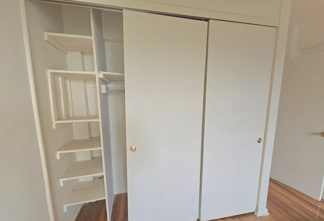 1 bed, 850 sqft, $2,298 — Photo 2