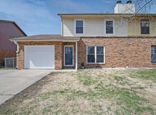 507 Country Meadow Ln, Belleville, IL 62221