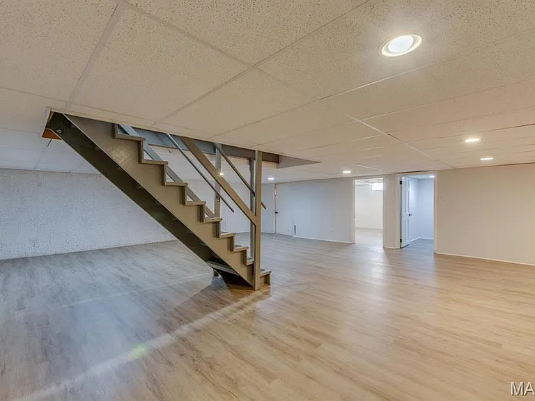 359 Palermo Dr — Photo 28