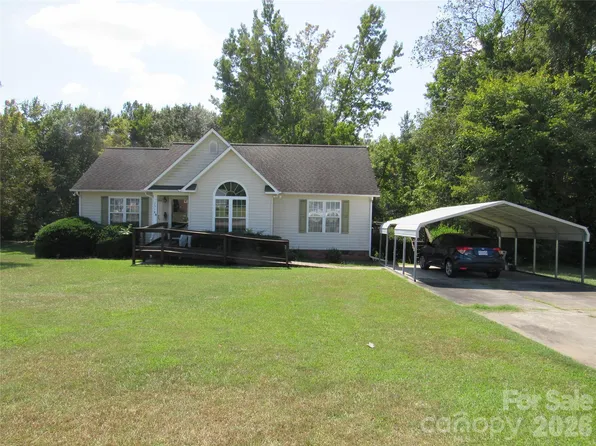 2514 Oxford Cir, Lancaster, SC 29720