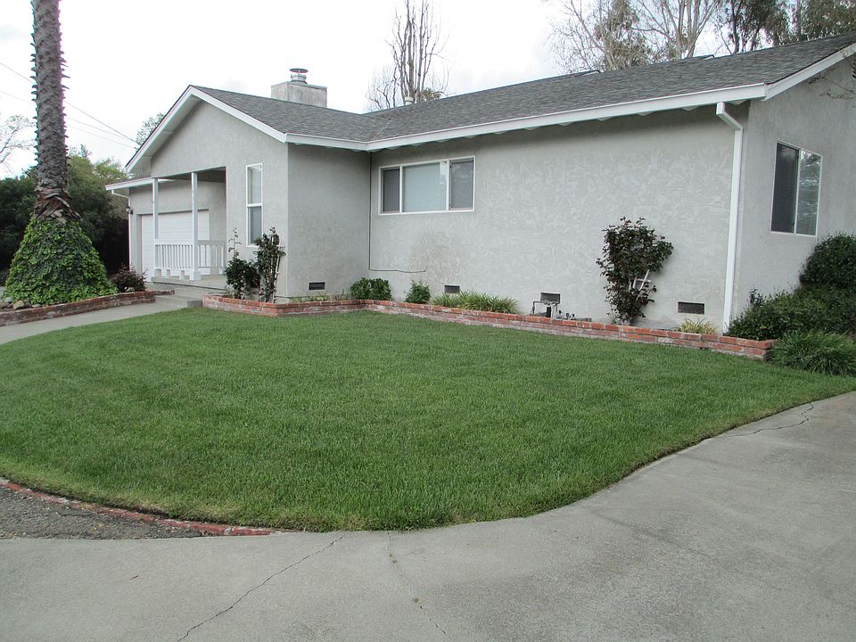 1st image of 19330 Arnold Dr