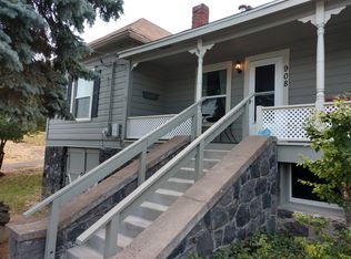 908 N 9th St, Klamath Falls, OR 97601