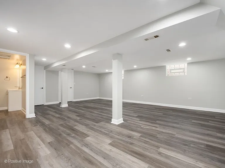 14341 Dobson Ave — Photo 14