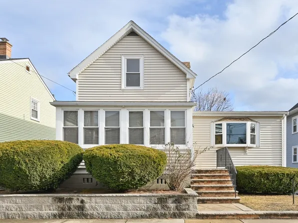 47 Cherry St, Medford, MA 02155