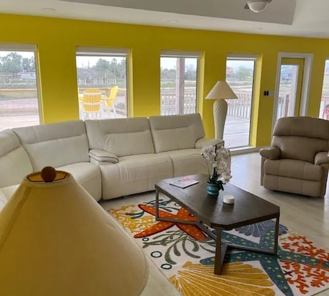 1440 Harbor Island Dr #A — Photo 2