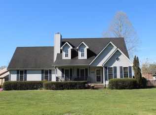 114 Breckenridge Rd, Tullahoma, TN 37388
