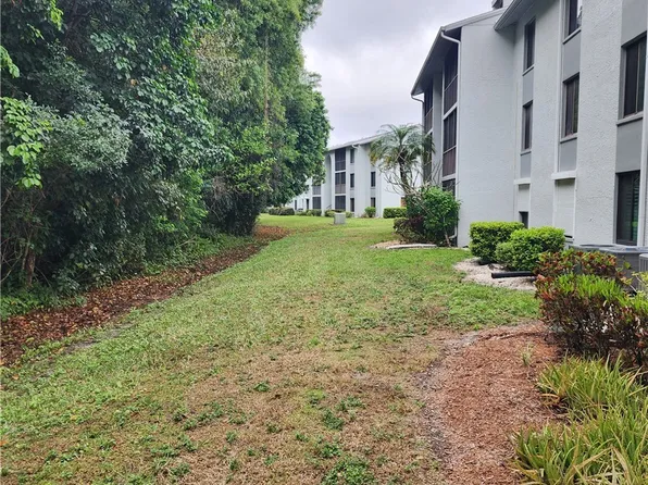 9610 Green Cypress Ln #14-F2, Fort Myers, FL 33905