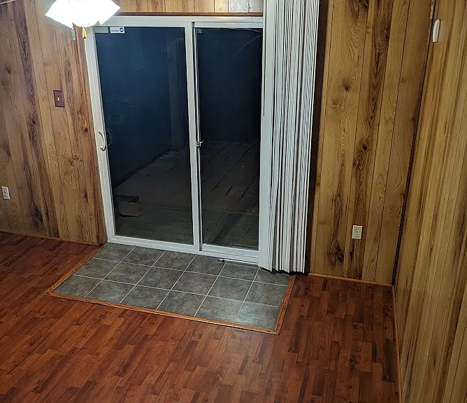 9056 Old Hickory Ct — Photo 32