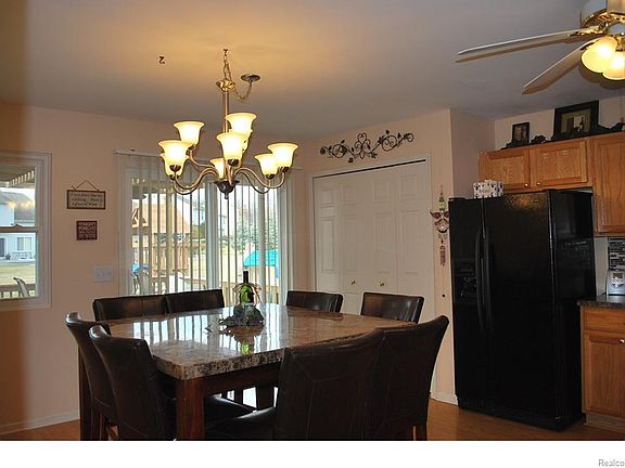 5th image of 2616 Bonita Dr