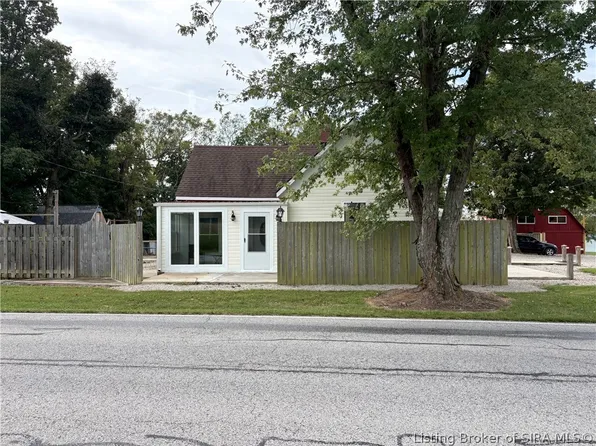 5735 Elizabeth New Middletown Road SE, Elizabeth, IN 47117