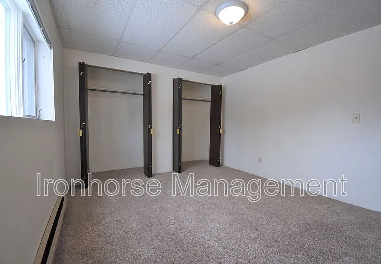 801 W Villard St #30 — Photo 24