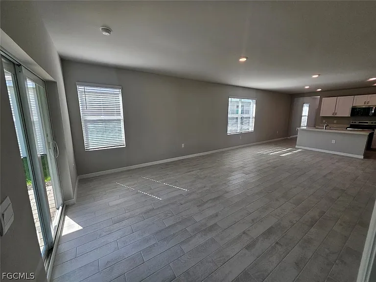 11162 Sunset Preserve Dr — Photo 23