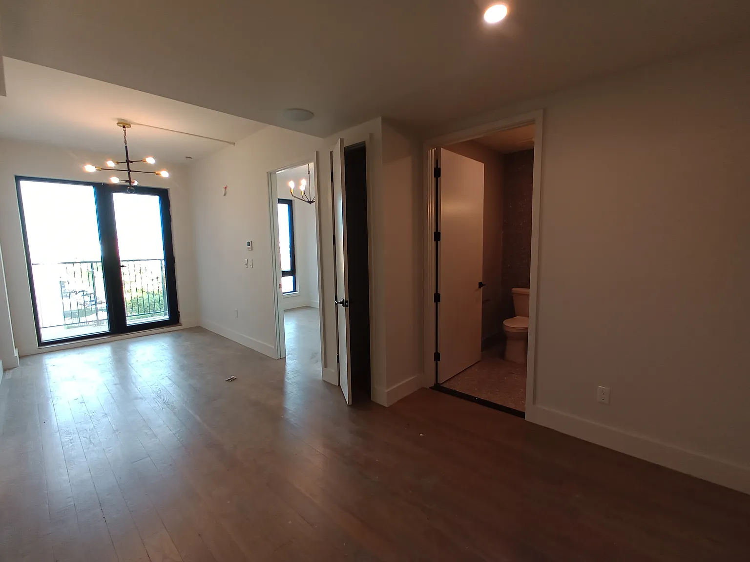 2708 Snyder Avenue — Photo 4