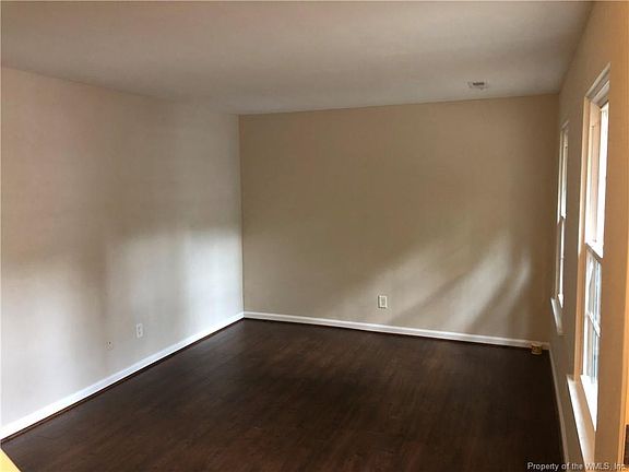 4th image of 3005 London Company Way