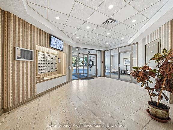 4th image of 344 Front St #401