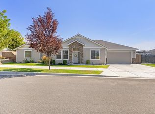 3217 S McKinley St, Kennewick, WA
