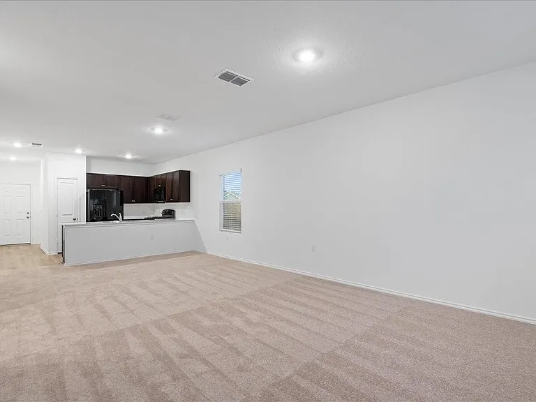 2809 Schwartz Ln — Photo 4