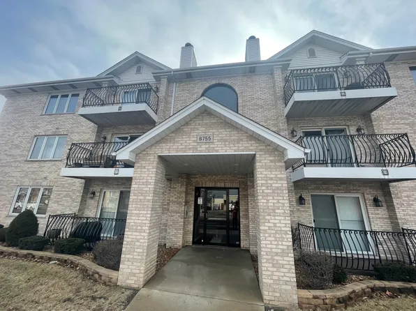 6755 W 63rd St #A2s, Chicago, IL 60638