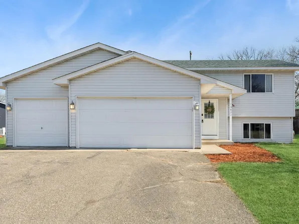 13031 6th Avenue Cir S, Zimmerman, MN 55398