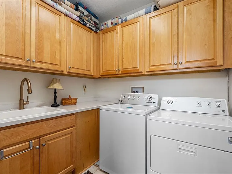 6022 Beacon Shores St — Photo 35