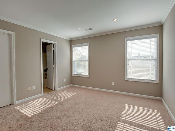 4th image of 2505 Bonnie Oaks Dr SW