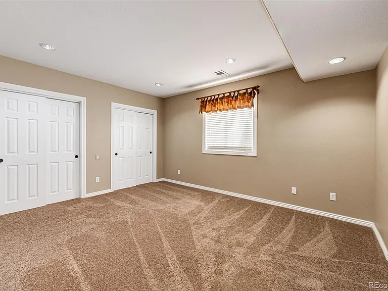 7194 Tenby Way — Photo 30