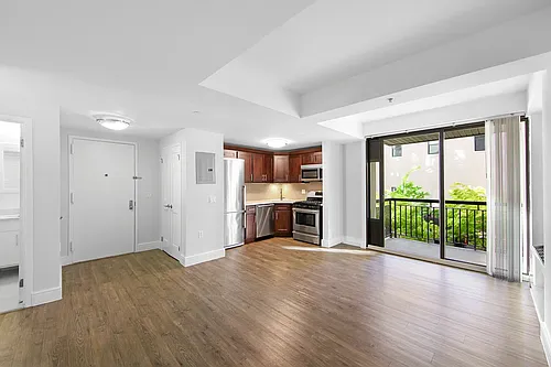 354 E 91st St #601 Photo 1