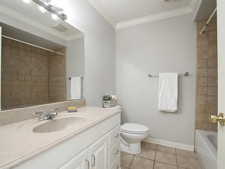 1307 Welch St #3 — Photo 18