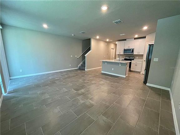 4th image of 1574 Grand Rue Dr