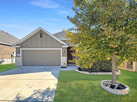 2nd image of 13806 Quiet Fox Ln