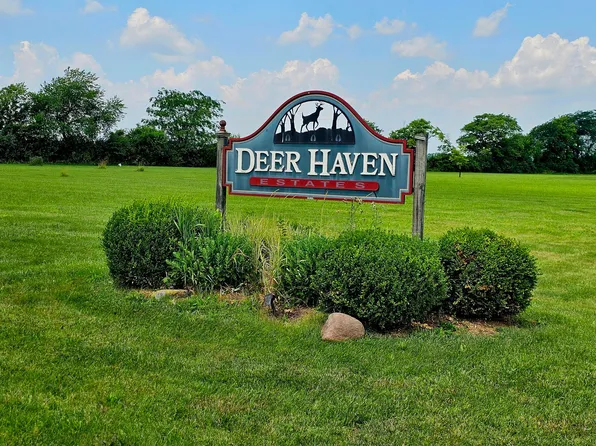 48 Deer Haven Ct NE, Washington Court House, OH 43160