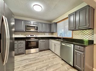 1414 W Danube Rd NE, Fridley, MN 55432
