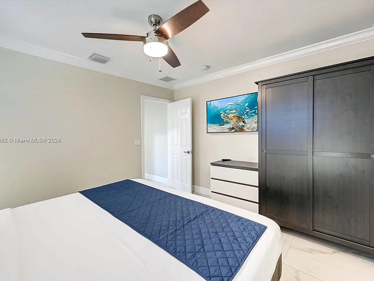 1307 Rodman St — Photo 21