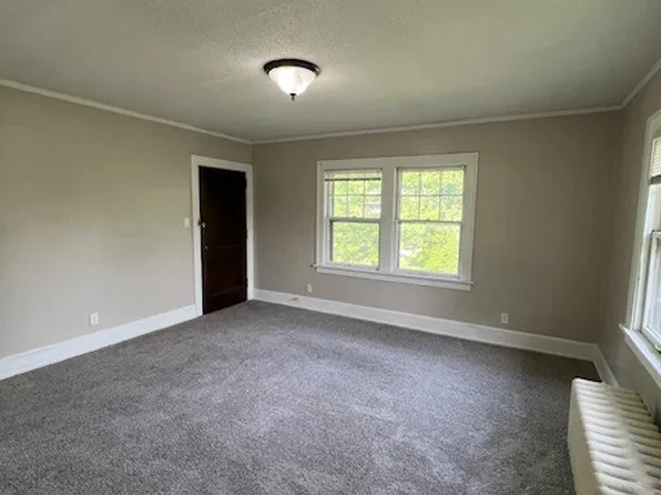 1137 44th St Unit 4, Des Moines, IA 50311
