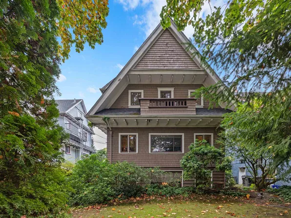 2315 W 6th Ave, Vancouver, BC V6K 1W1