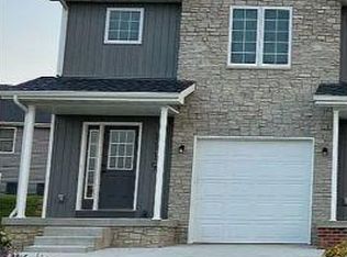 1119 Lawson St, Washington, IL 61571