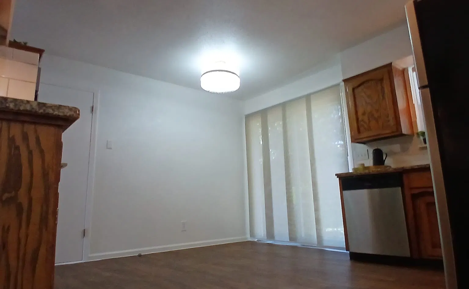 3 bed, 2000 sqft, $2,500 — Photo 4