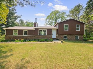 1931 E Marr Rd, Howell, MI 48855