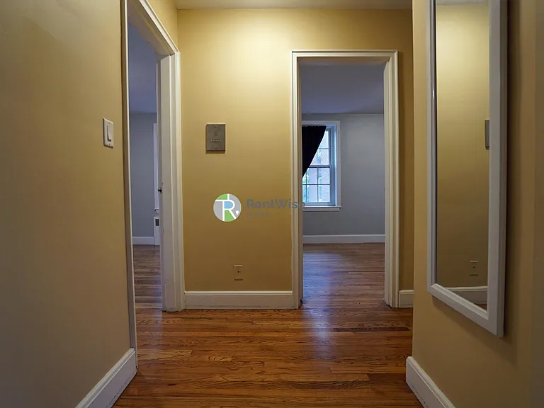25 Englewood Ave #4 — Photo 11
