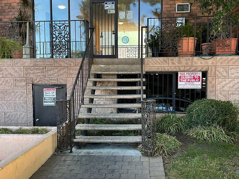 7235 Baird Avenue — Photo 18