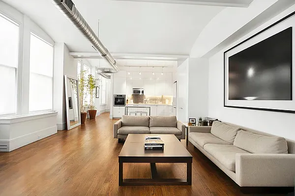 Rented by Town Residential | media 21