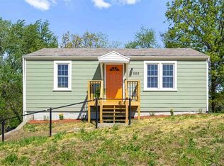 558 N State St, Knob Noster, MO 65336