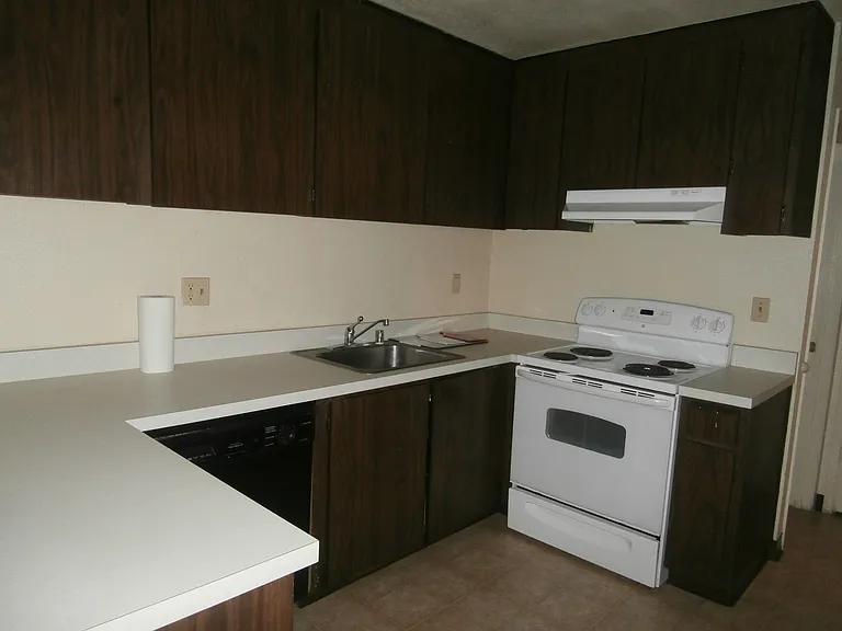 239 Sunnyhills Dr — Photo 16