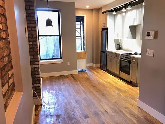 Rented by Lang Realty LLC | media 1