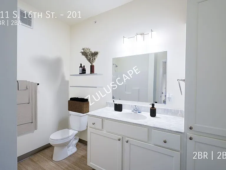 Tin Plate Square Apartments White — Photo 6