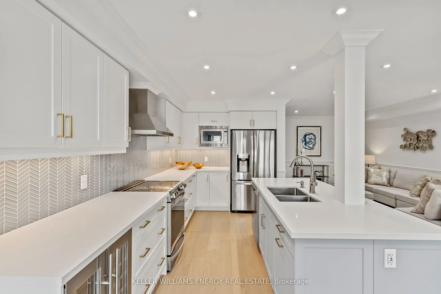 33 Tabaret Cres photo 1